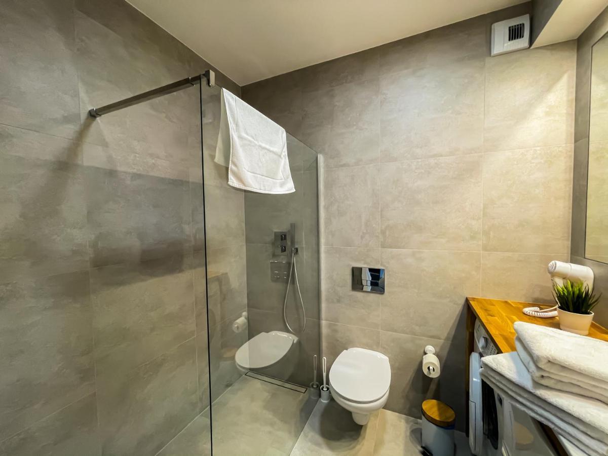 Baltic Comfort Spa Apartment With Free Pool, Saunas & Fitness - Kasprowicza 20 Kołobrzeg Exterior foto